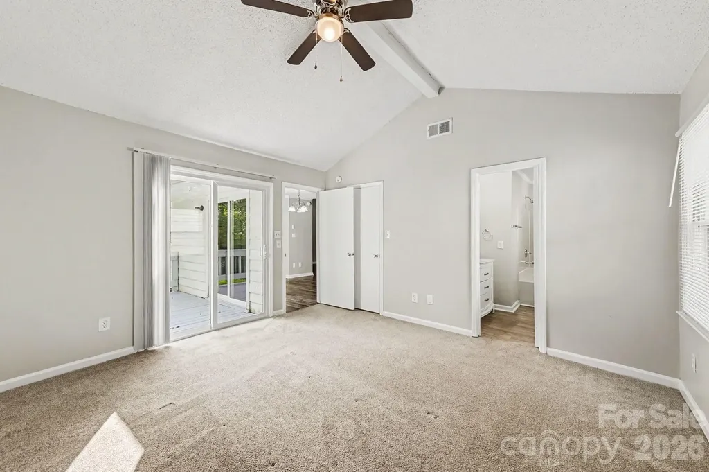 6804 Streamside Drive Charlotte NC 28212