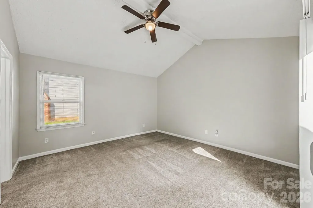 6804 Streamside Drive Charlotte NC 28212
