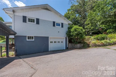 881 Mulberry Street Clyde NC 28721