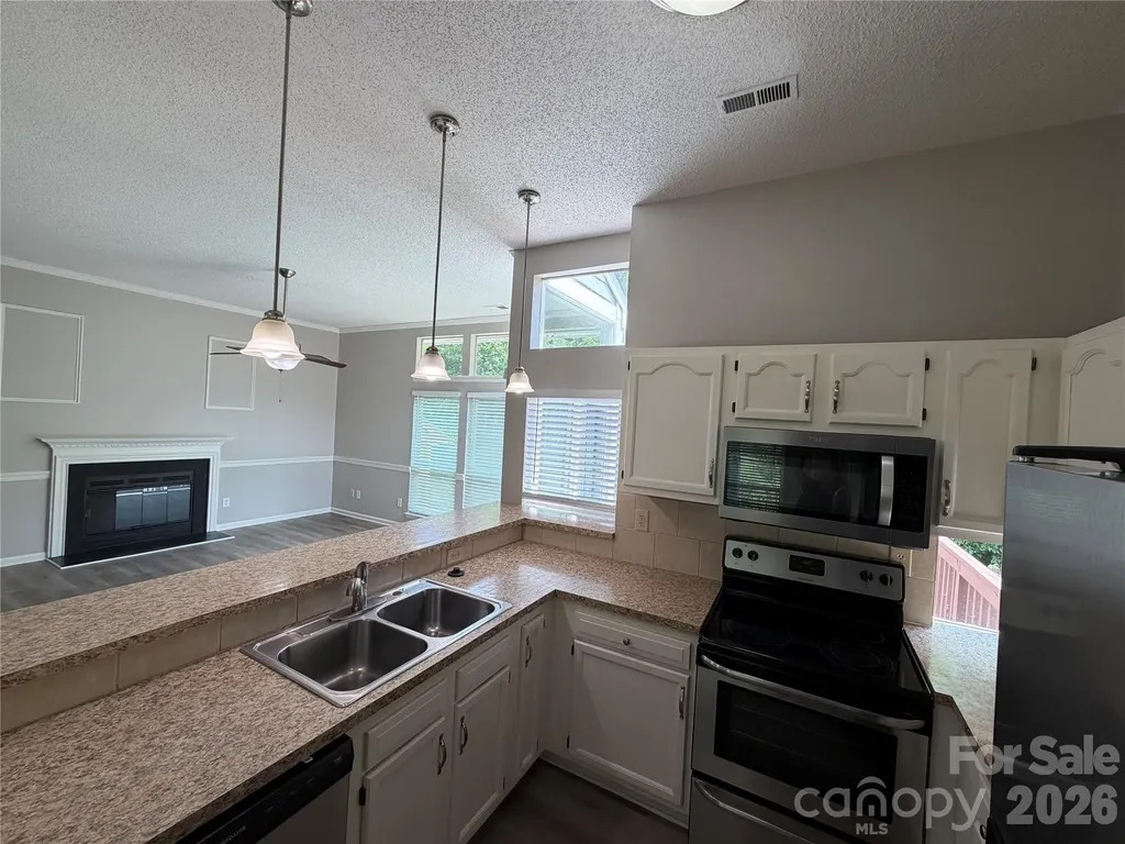 3323 Chistow Road Matthews NC 28105
