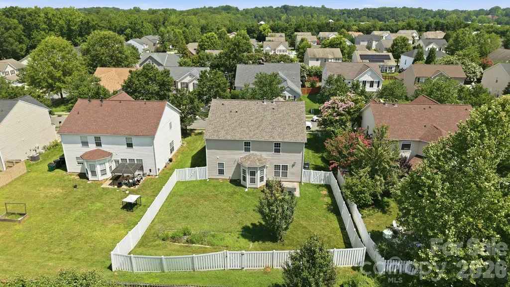 5214 Coffeeberry Lane Charlotte NC 28227