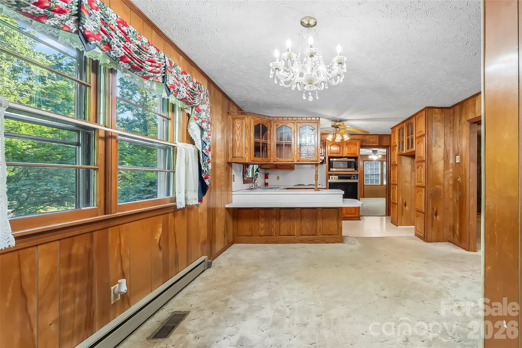 215 N Fork River Road Marion NC 28752