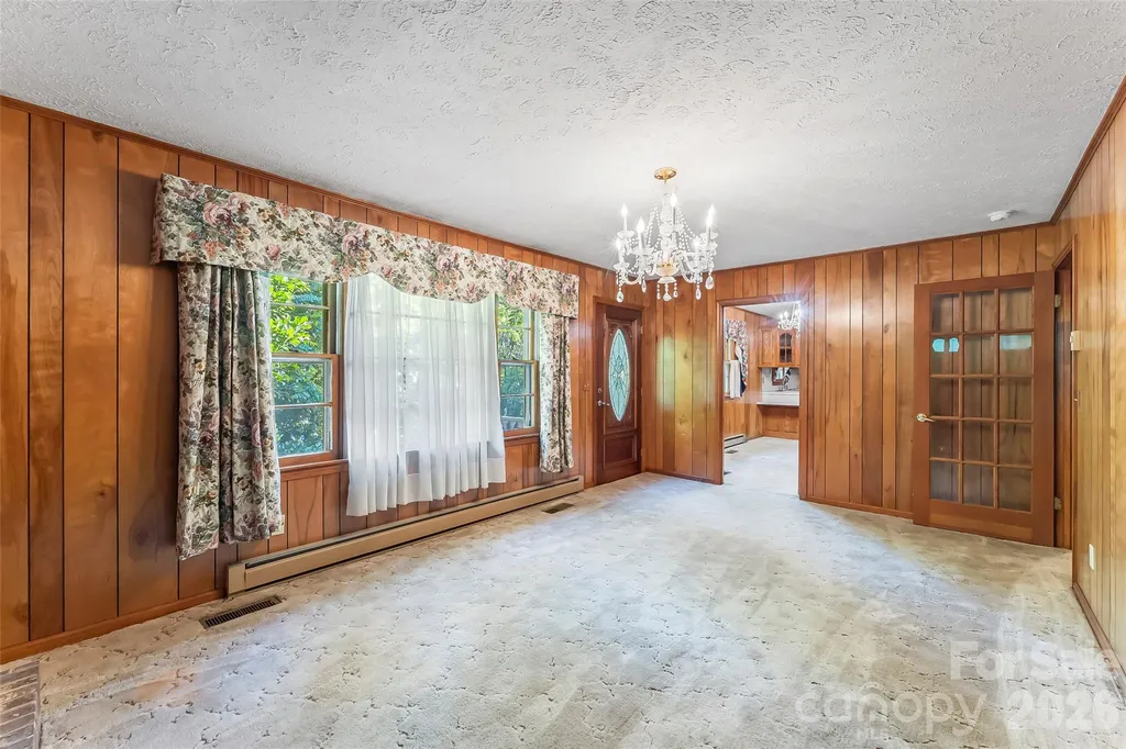 215 N Fork River Road Marion NC 28752