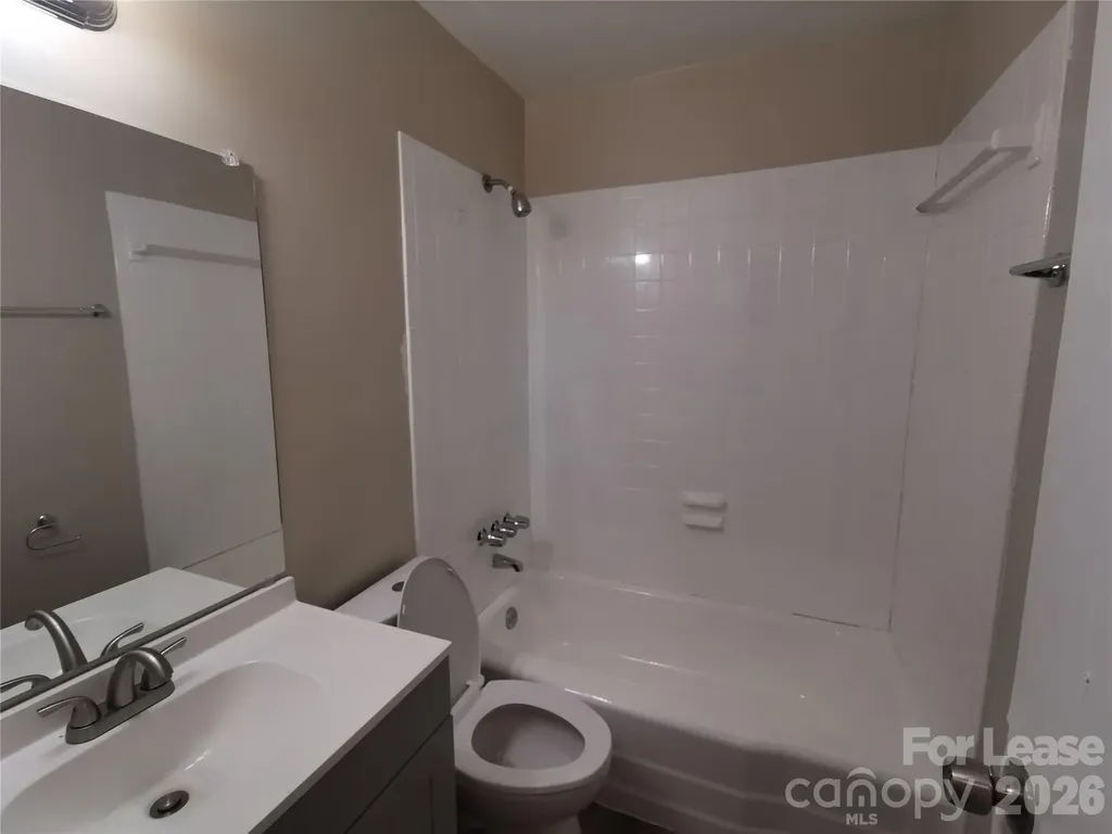 1932 Holly Street Charlotte NC 28216
