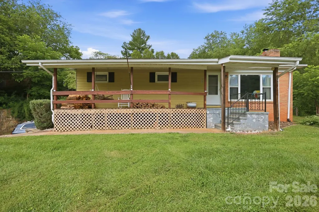 2034 Pisgah Drive Canton NC 28716