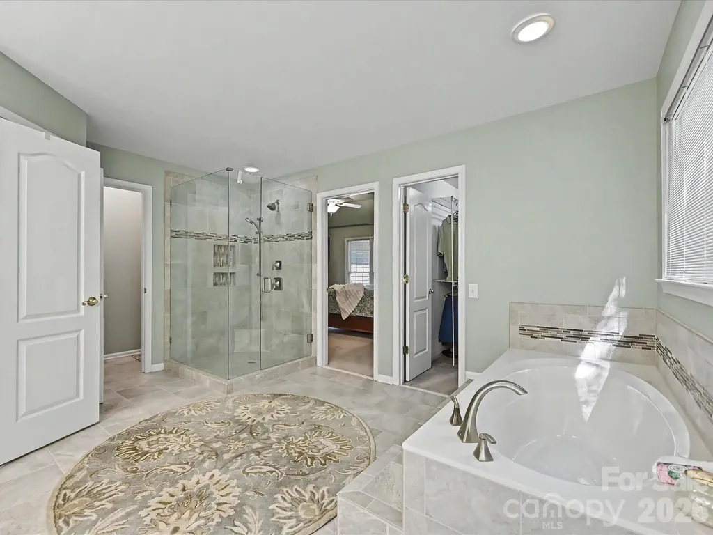 5710 Kinglet Lane Charlotte NC 28269