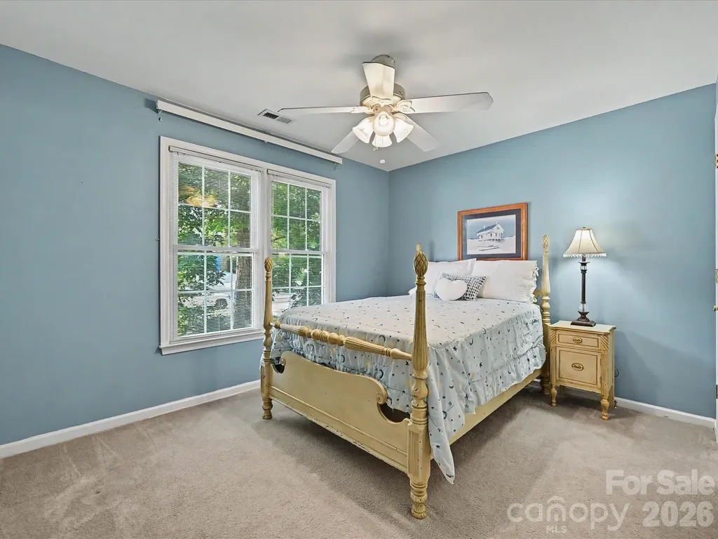5710 Kinglet Lane Charlotte NC 28269