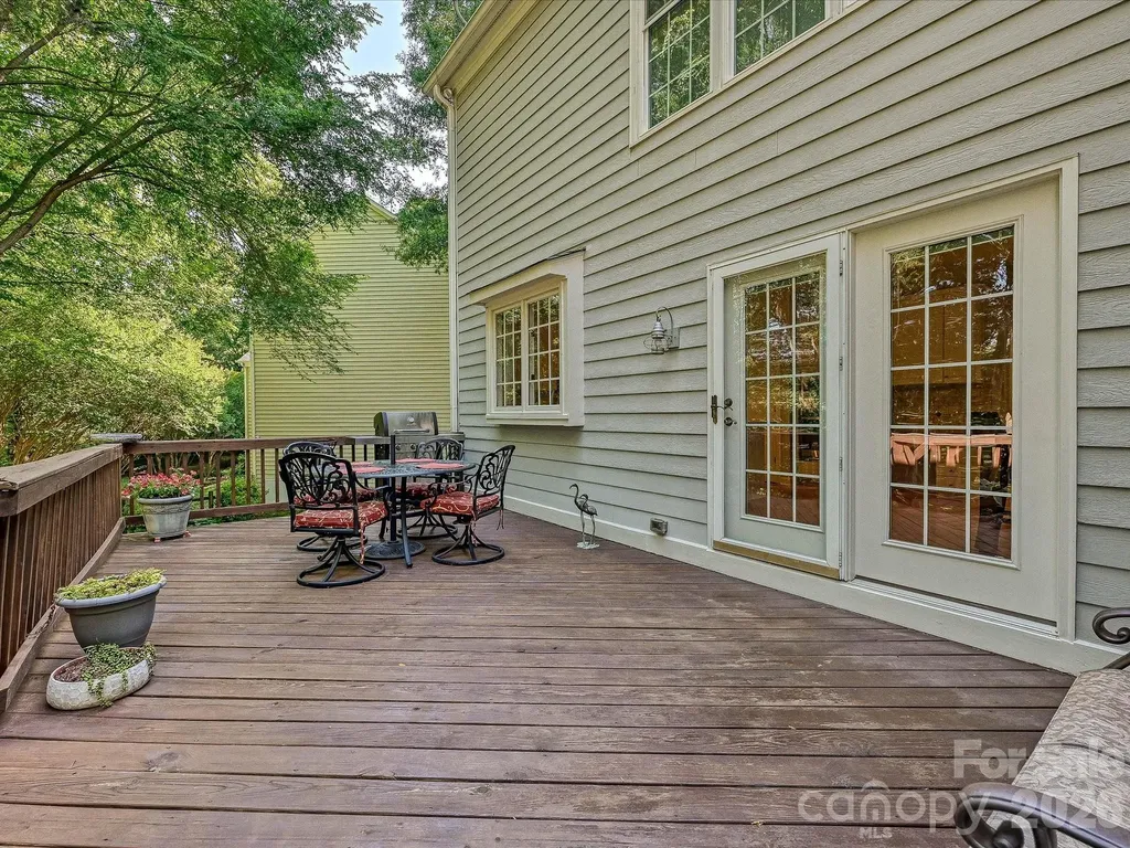 5710 Kinglet Lane Charlotte NC 28269