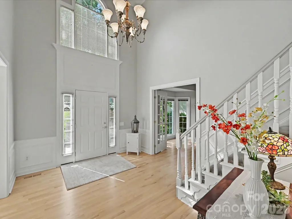 5710 Kinglet Lane Charlotte NC 28269