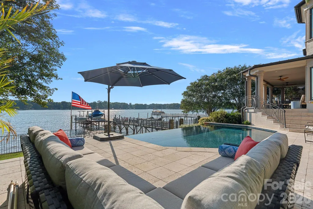 3423 Governors Island Drive Denver NC 28037
