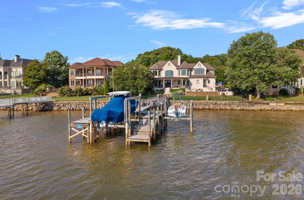 3423 Governors Island Drive Denver NC 28037