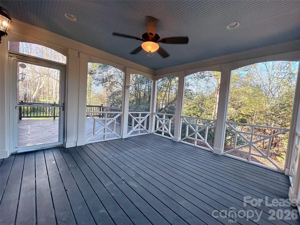 7615 Quail Park Drive Charlotte NC 28210
