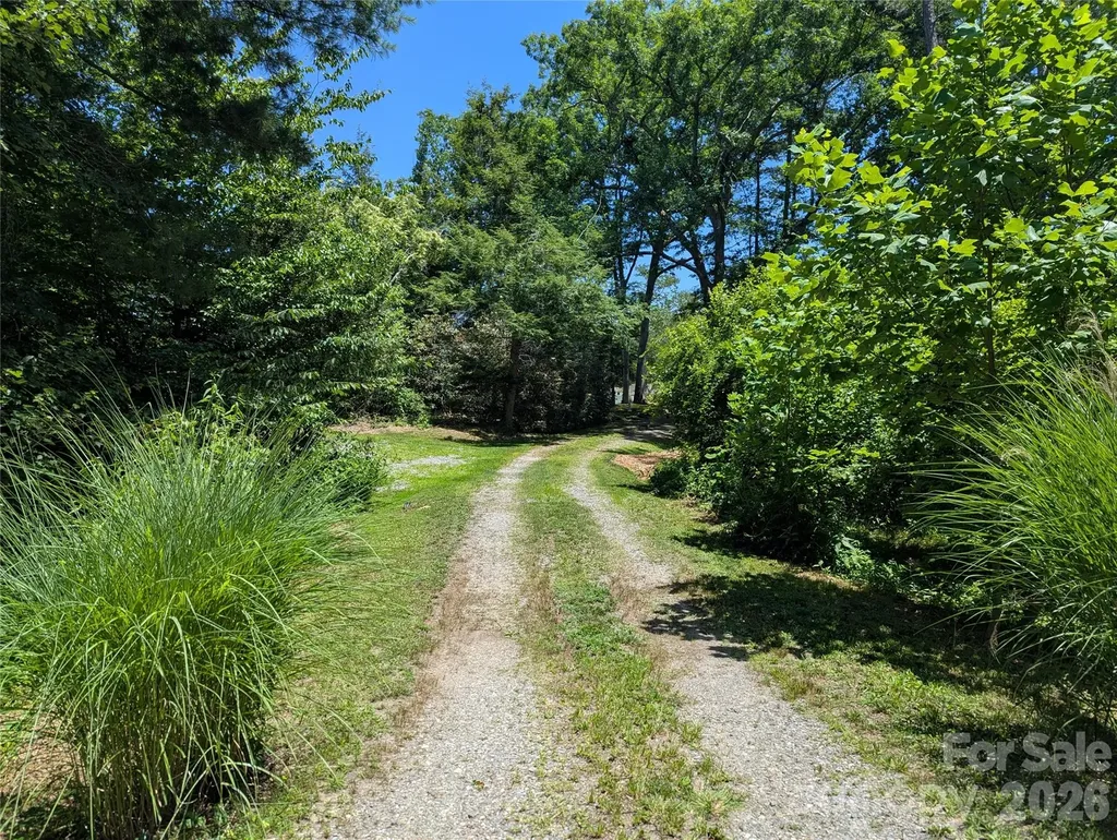 808 Montreat Road Black Mountain NC 28711