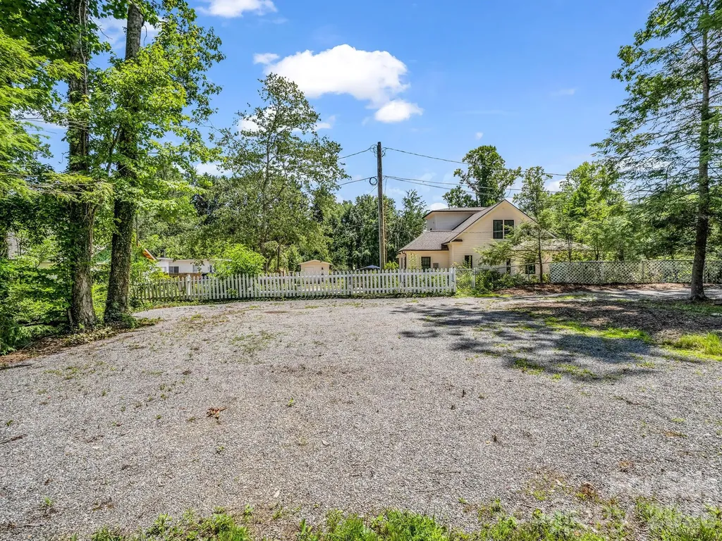 808 Montreat Road Black Mountain NC 28711