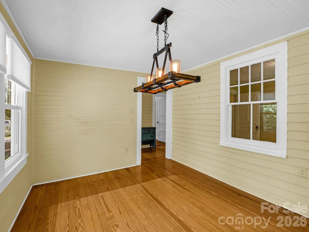 808 Montreat Road Black Mountain NC 28711