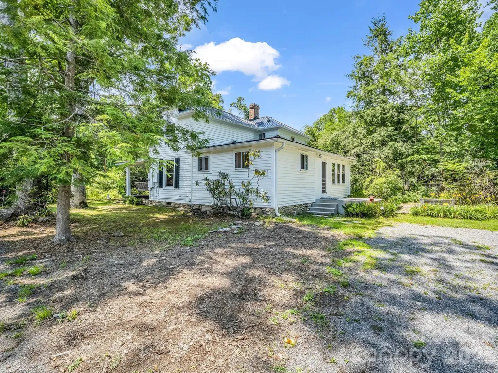 808 Montreat Road Black Mountain NC 28711