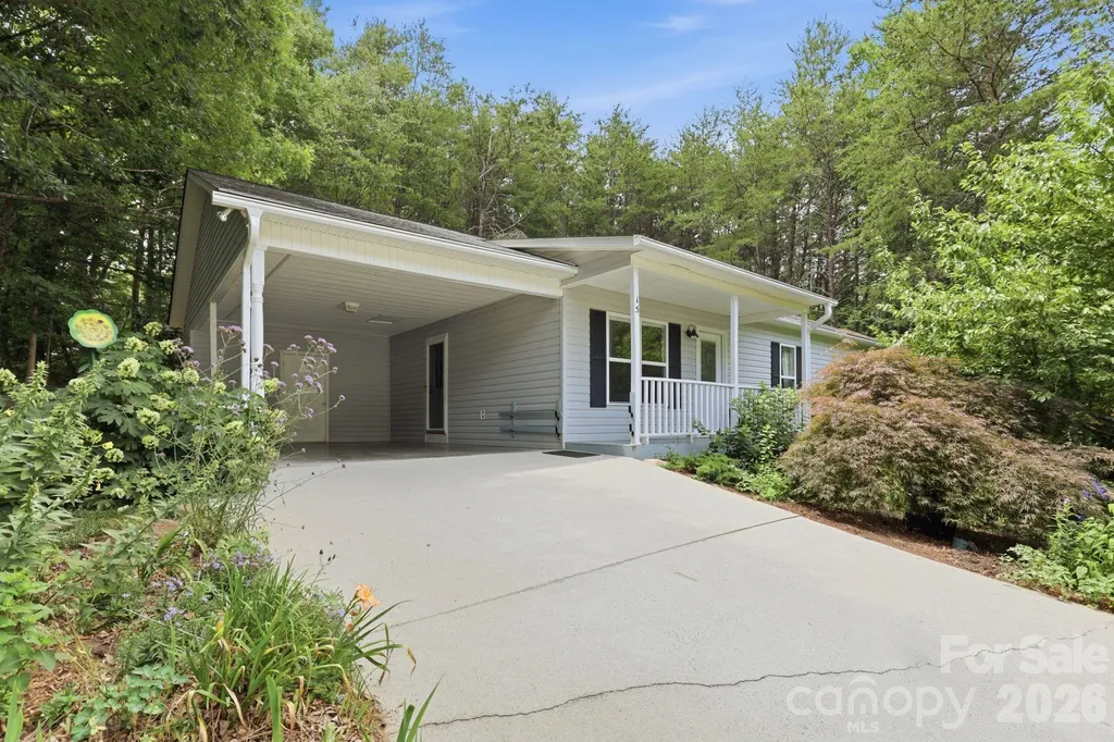 15 Valley Street Granite Falls NC 28630