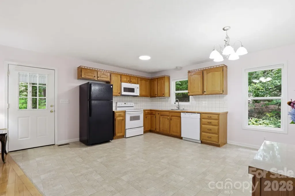 15 Valley Street Granite Falls NC 28630