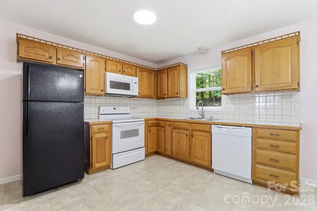 15 Valley Street Granite Falls NC 28630