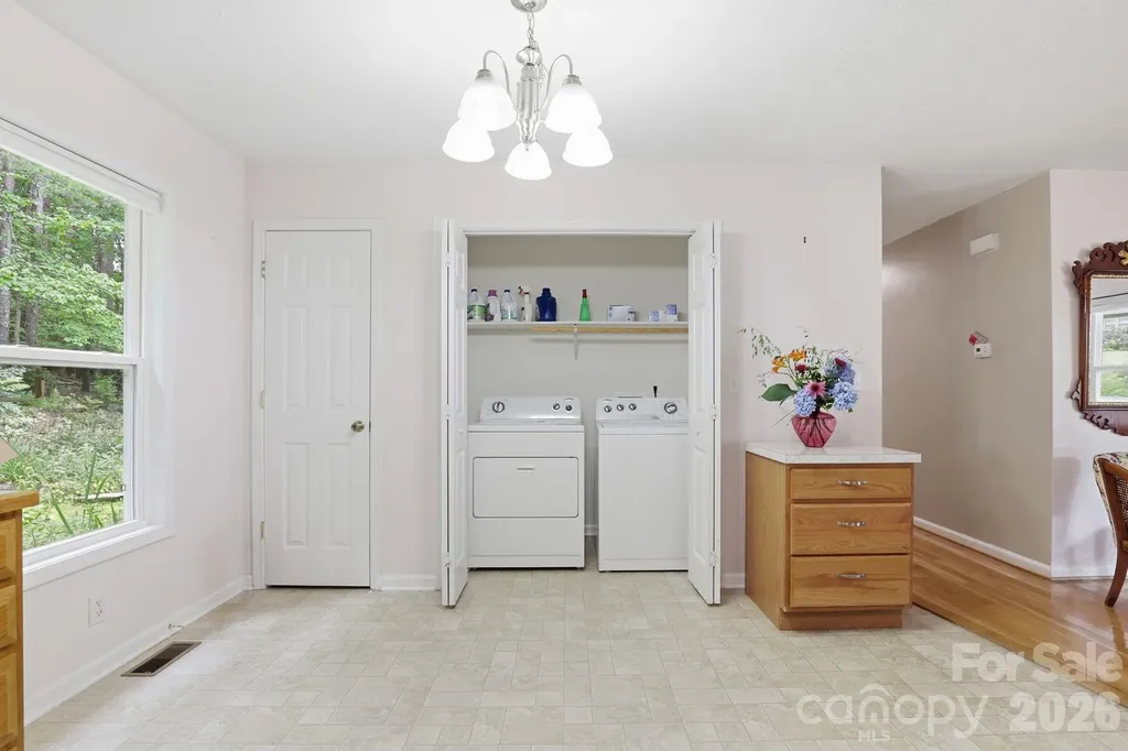 15 Valley Street Granite Falls NC 28630