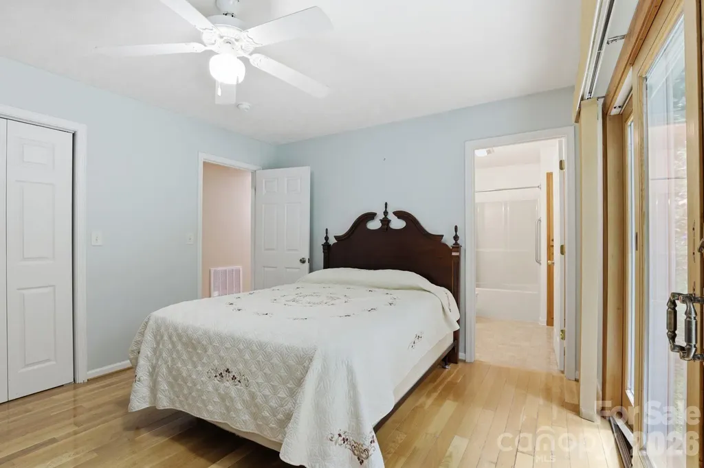 15 Valley Street Granite Falls NC 28630