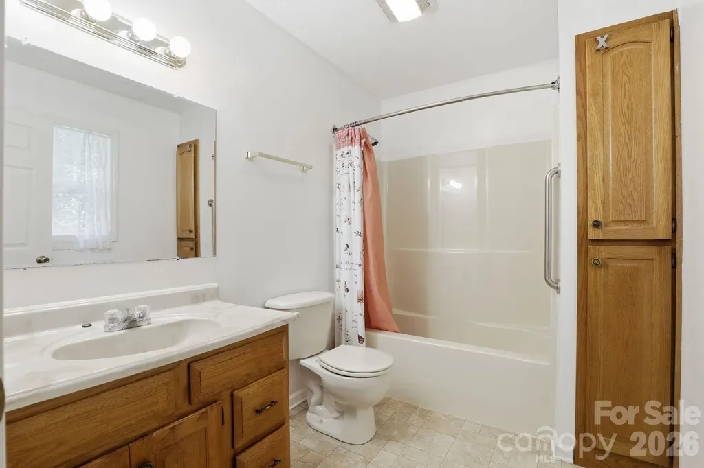 15 Valley Street Granite Falls NC 28630