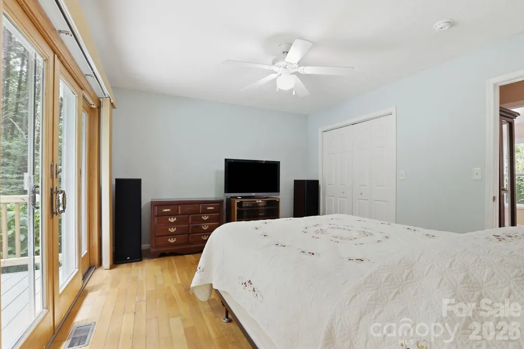 15 Valley Street Granite Falls NC 28630
