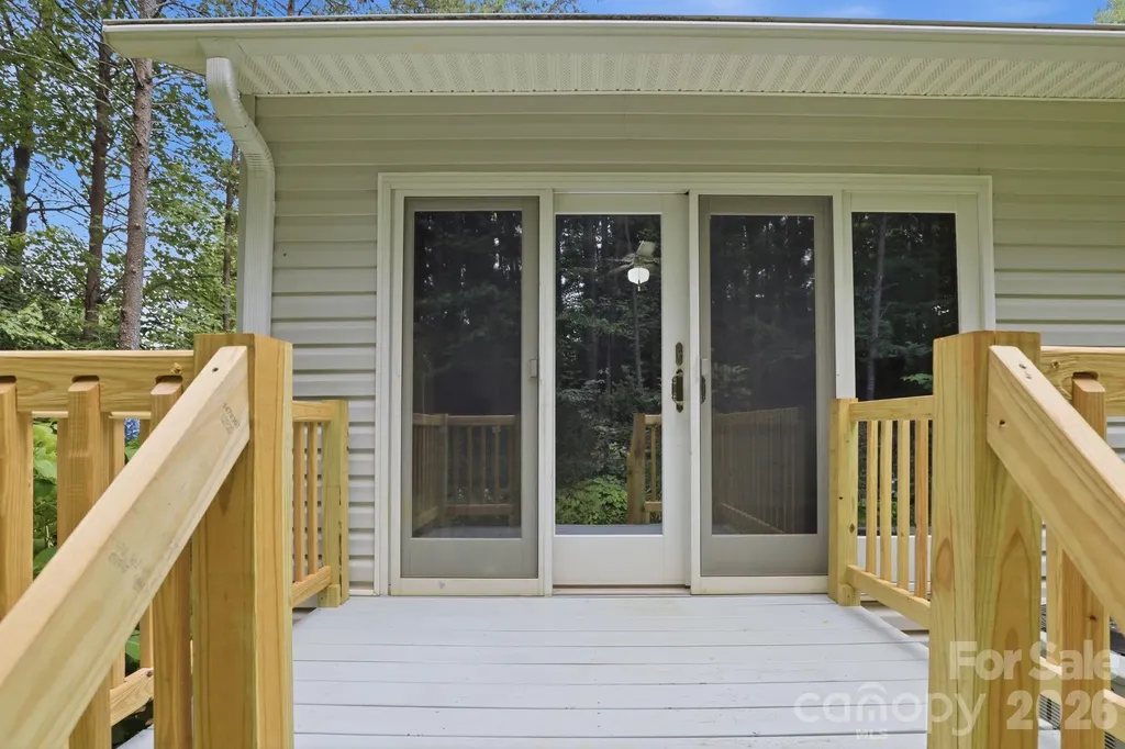 15 Valley Street Granite Falls NC 28630