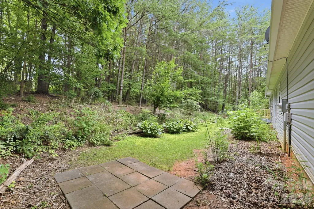 15 Valley Street Granite Falls NC 28630