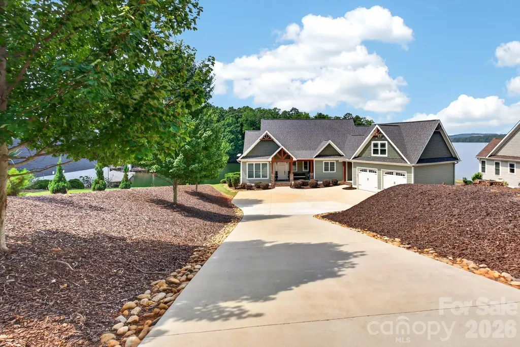 157 Landing Trail Mount Gilead NC 27306