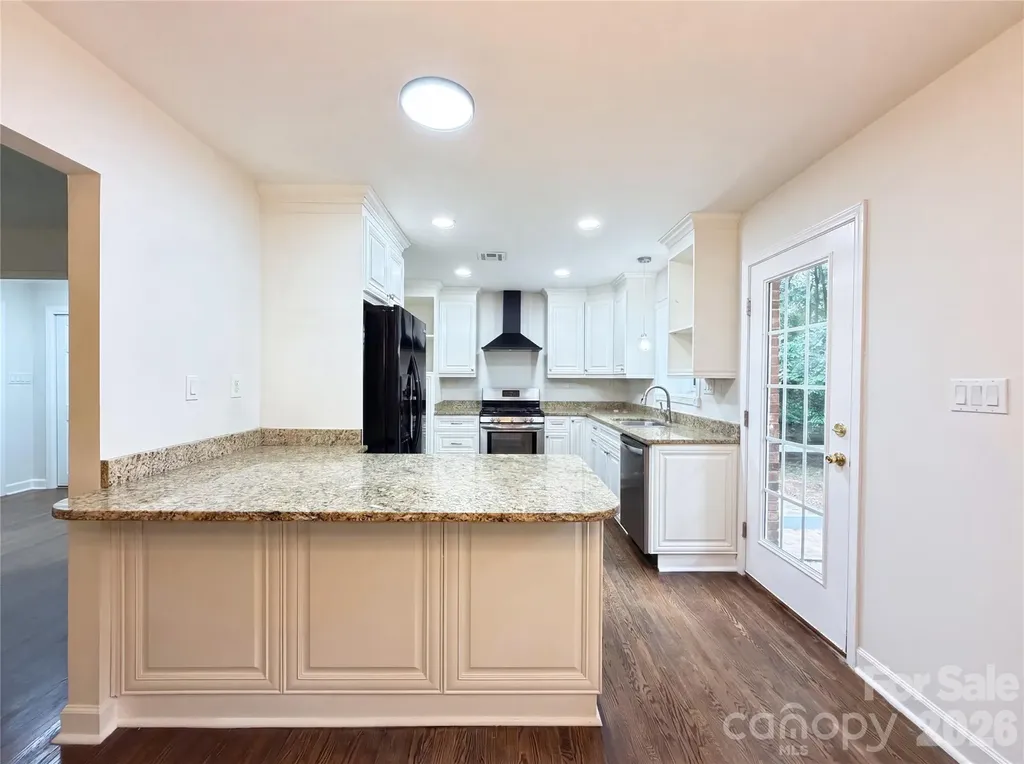 2200 Fair Forest Drive Matthews NC 28105