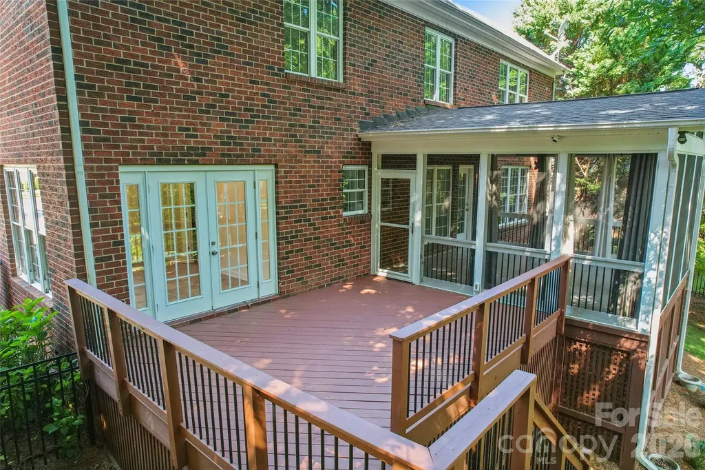 9727 Devonshire Drive Huntersville NC 28078