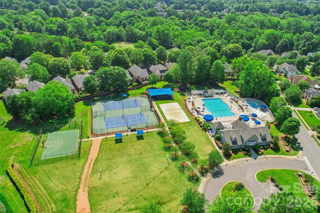 9727 Devonshire Drive Huntersville NC 28078