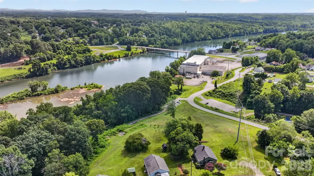 106 Lake Drive Hickory NC 28601