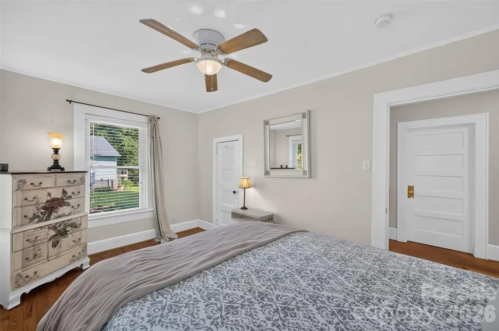 106 Lake Drive Hickory NC 28601