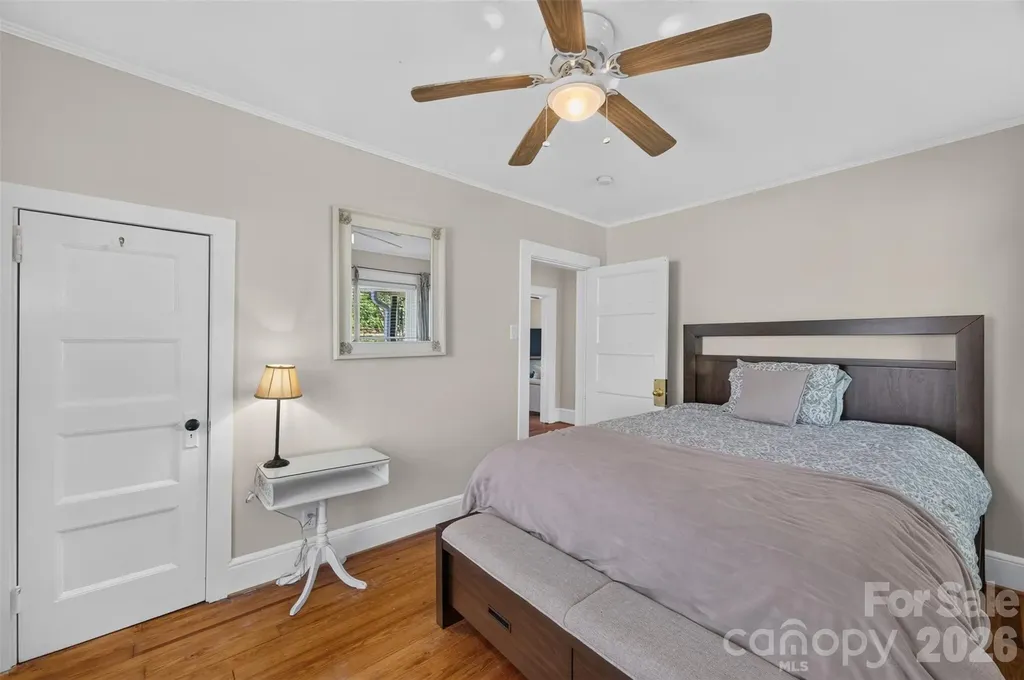 106 Lake Drive Hickory NC 28601