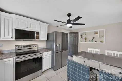 106 Lake Drive Hickory NC 28601