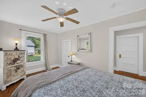 106 Lake Drive Hickory NC 28601