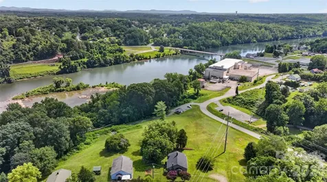 106 Lake Drive Hickory NC 28601