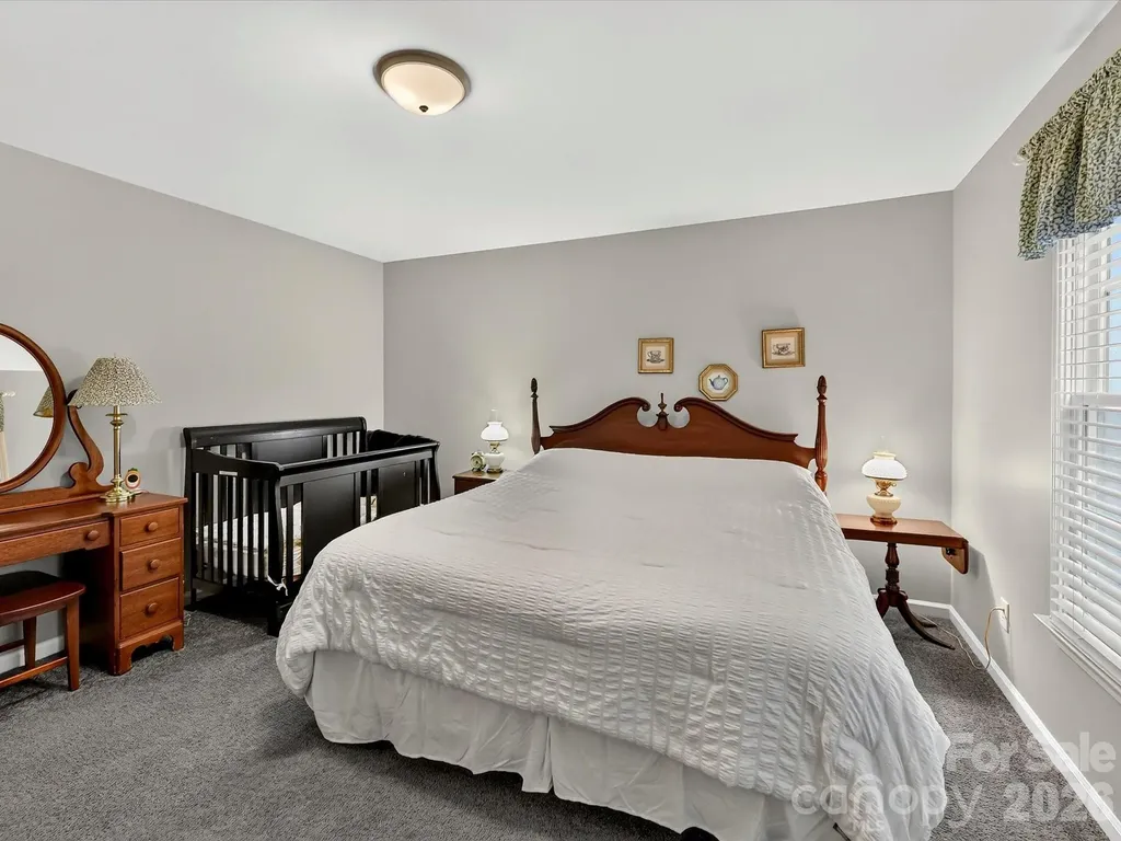 5707 Durston Court Charlotte NC 28269
