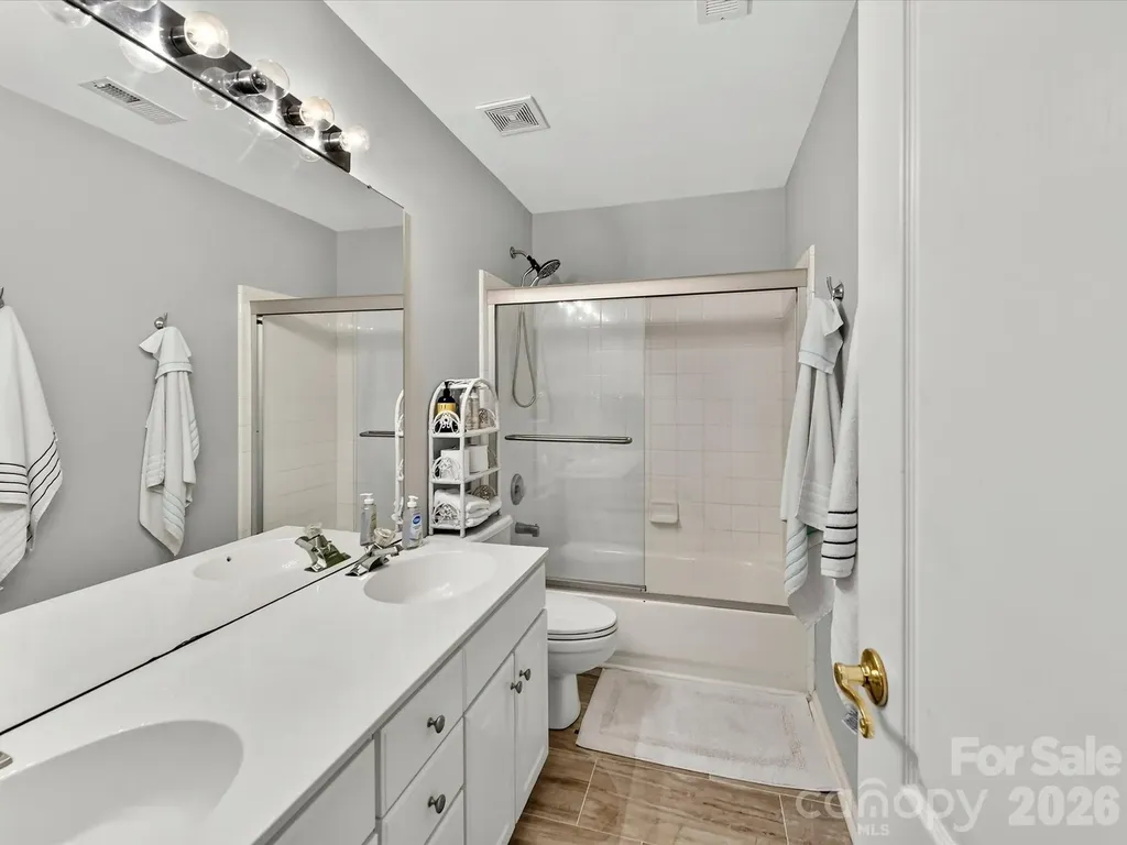 5707 Durston Court Charlotte NC 28269