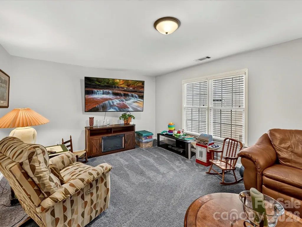 5707 Durston Court Charlotte NC 28269