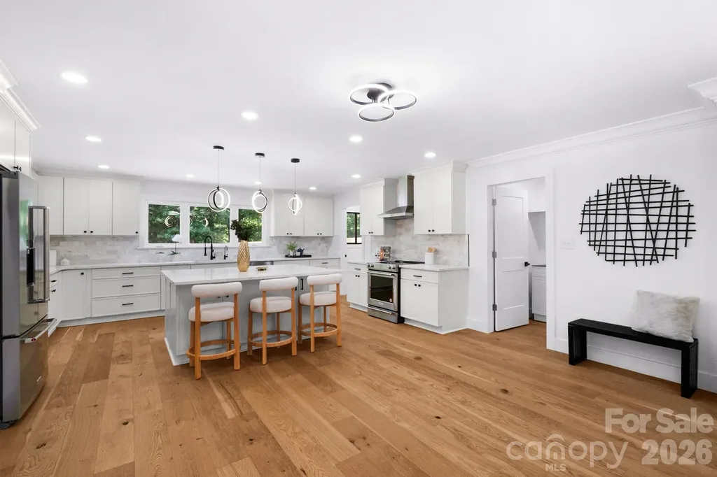 5033 Waxhaw Indian Trail Road Matthews NC 28104