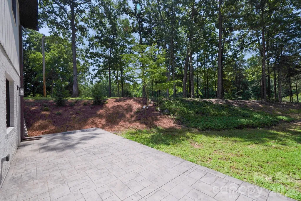 5033 Waxhaw Indian Trail Road Matthews NC 28104