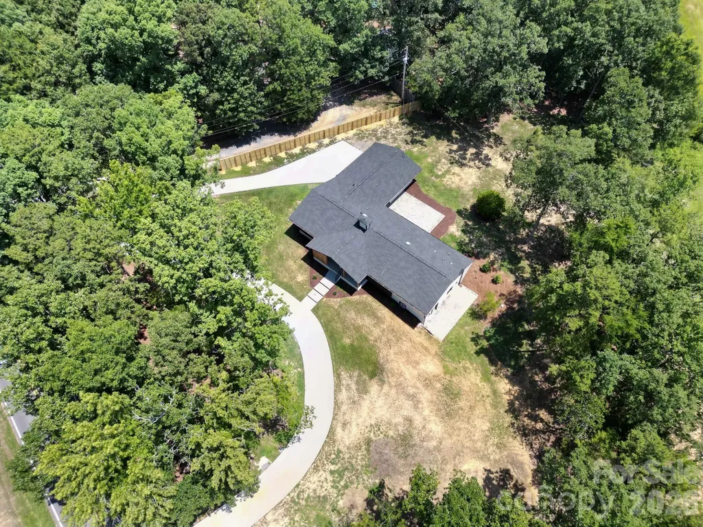 5033 Waxhaw Indian Trail Road Matthews NC 28104