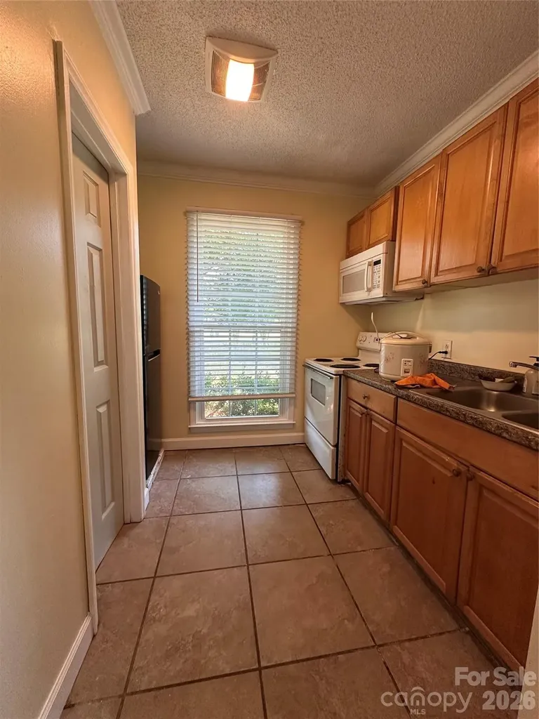 5836 Lebanon Road Charlotte NC 28227