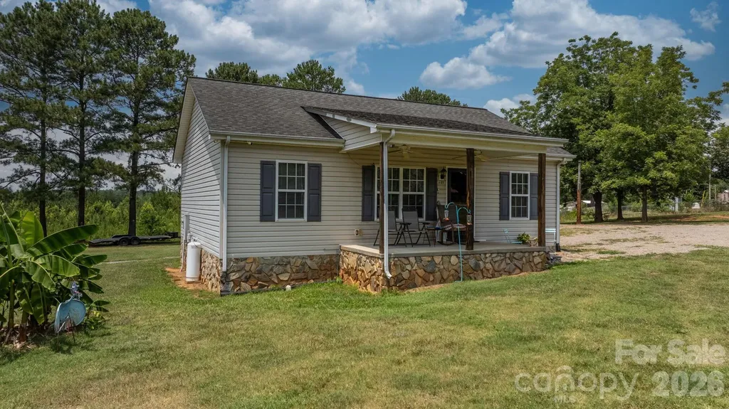 649 Springs East Road Lincolnton NC 28092