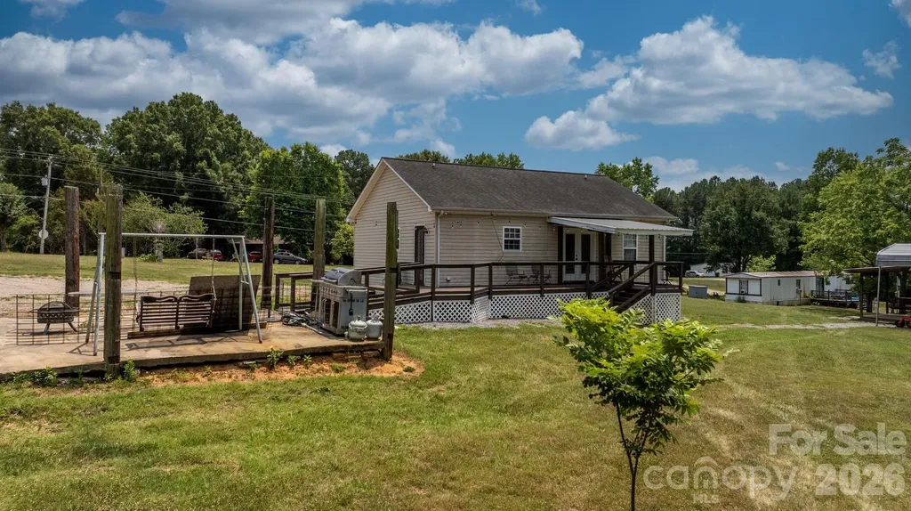 649 Springs East Road Lincolnton NC 28092