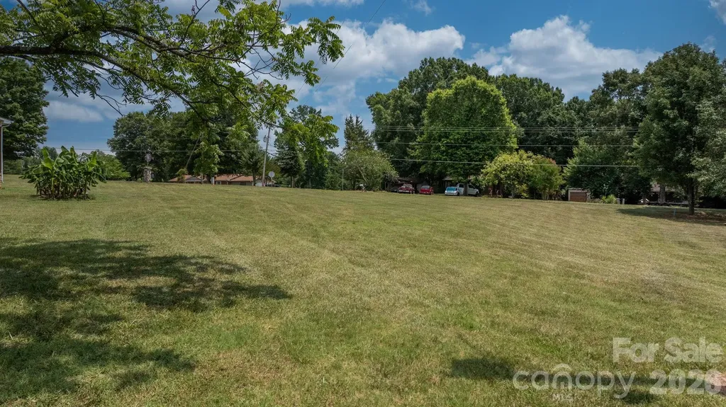 649 Springs East Road Lincolnton NC 28092