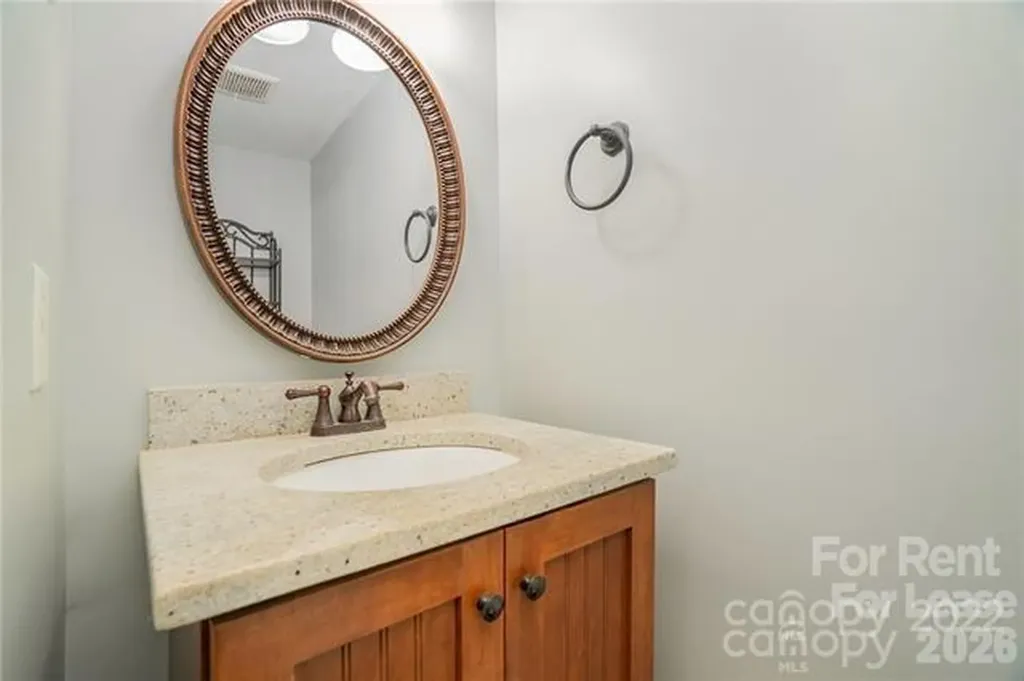 4917 Park Road Charlotte NC 28209